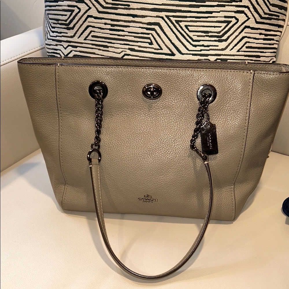 Coach Gray Leather Tote with Chain Handles EUC - Picture 2 of 13